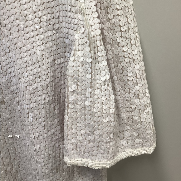 Saks Fifth avenue short sleeve sequin top - Picture 3 of 9